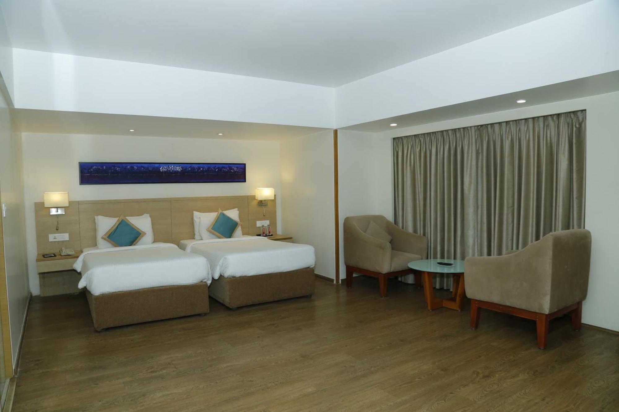 Sarovar Portico Rivera Ahmedabad Exterior photo